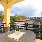 Apartment Blazi Njivice