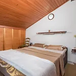 Apartment Magda With A Parking Space And Sea View