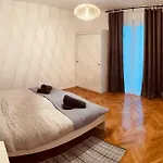 Apartment Inana