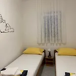 Apartmani Sa Privatnom Plazom , Mali Losinj, Artatore 5
