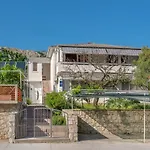 Apartment Mateo With Terrace