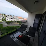 Apartmani M&L I M&J