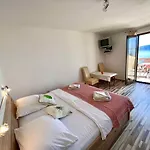 Apartment In Dramalj 44155