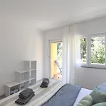 Apartment With Balcony Fiume Di Sogni