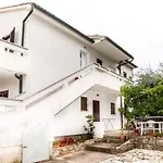 Apartment In Vrbnik Insel Krk 13619