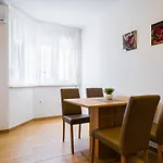 City View Apartment