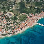 Cozy Studio Near Beach