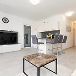 Apartments Tony