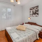 Amazing Apartment In Novi Vinodolski With Kitchen