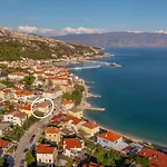 Apartment Sanja With Sea View