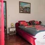 Apartment And Room Tacy