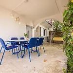 Apartments Danica By El-Pi Tours