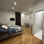 Studio Apartment Fiorello I
