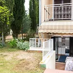 Apartment Vitko Near The Beach With Private Parking & Grill Station