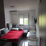 Studio Apartman Tombo