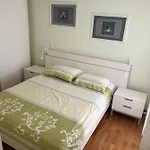 Apartment On The Beach