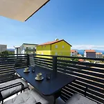 Apartments Lampone