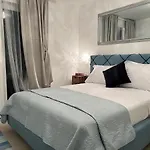 Villa Gianni Dep - Room Venezia - 4 Stars