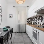 Brajda - 4 Bedroom Apartment