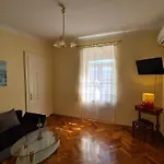 Apartment Bamboo 5