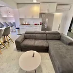 Apartment In Jadranovo 45259