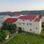 Apartments Milorad M
