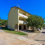 Apartments Pirin