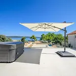 Villa-Onorato Auf Losinj