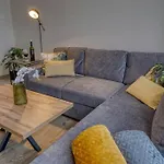 Cozy Modern Apartment
