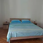 Apartment In Njivice/Insel Krk 33552