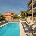 3 Bedroom Beautiful Apartment In Crikvenica