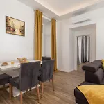 Mary Apartment #2