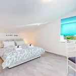 Amazing Apartment In Dramalj With Kitchen