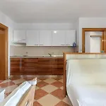Nice Apartment In Dramalj With Wifi