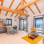 Luxury Apartment Sea View Punat