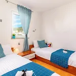 Beautiful Apartment In Crikvenica With Kitchen