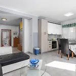 Gorgeous Apartment In Rijeka With House Sea View