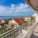 Apartment In Crikvenica 39213