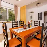 Apartment In Crikvenica 39336