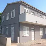Apartments Crnekovic IX
