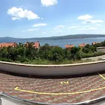 Apartment In Crikvenica 39071