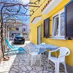 Apartmani Medena, Cres