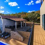 Villa Le Maris With Indoor & Outdoor Heated Pool