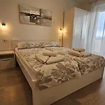 Apartments Jana 1