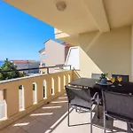 Apartments In Crikvenica 14043