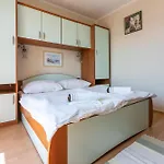Apartments Ljiljana