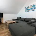 Apartments Ljiljana