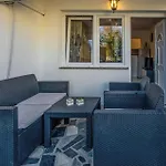Gorgeous Apartment In Vantacici With Kitchen