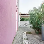 Apartment Ruzmarinka