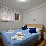 Apartmani Kicuda